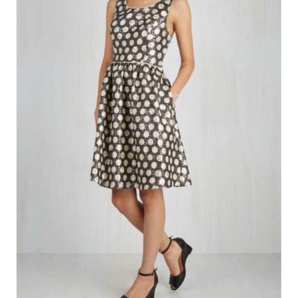 ModCloth Metallic Polka Dot Dress Women's Sz L Lined Pockets Zipper - Picture 1 of 15